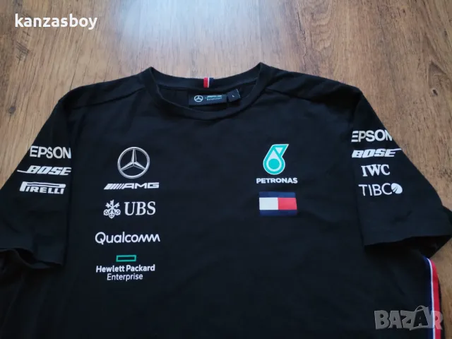 Mercedes AMG Petronas F1 2023 Men's Team - мъжка колекционерска тениска КАТО НОВА L, снимка 2 - Тениски - 49883891