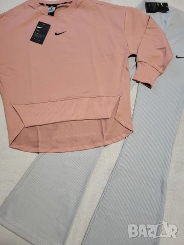 дамски екипи Nike , снимка 2 - Спортни екипи - 51173948
