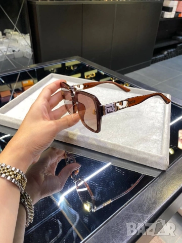 очила с черен обикновен калъф и ув защита FENDI, снимка 8 - Слънчеви и диоптрични очила - 51443013