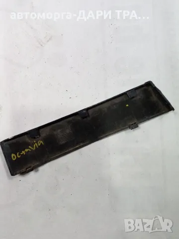 Лайсна под десен стоп за Шкода Октавия 2000г., снимка 2 - Части - 49182972