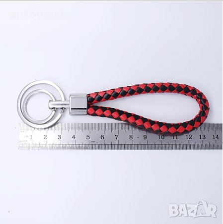 Плетен ключодържател - червено/черно , снимка 2 - Аксесоари и консумативи - 28781473