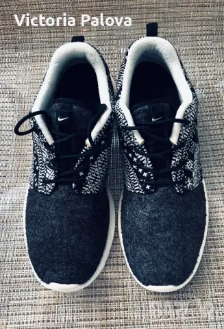 Супер леки маратонки  NIKE оригинал, снимка 2 - Маратонки - 50031226