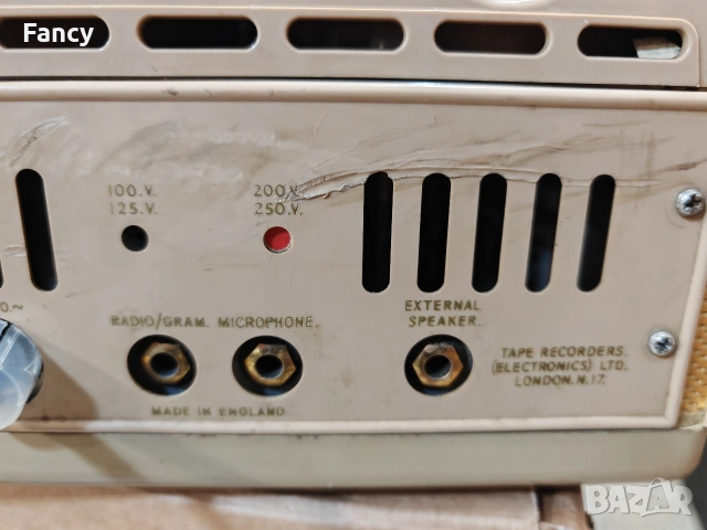 Лампов магнетофон Sound Belle , снимка 11 - Други ценни предмети - 52674870