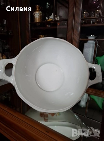 Стар красив супник (без капак), снимка 10 - Антикварни и старинни предмети - 52678741