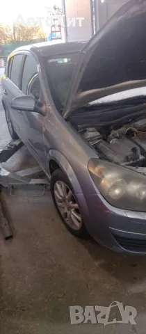 Opel Astra H 1.6 бензин, 2005 г. 105kc, снимка 2 - Автомобили и джипове - 48054190