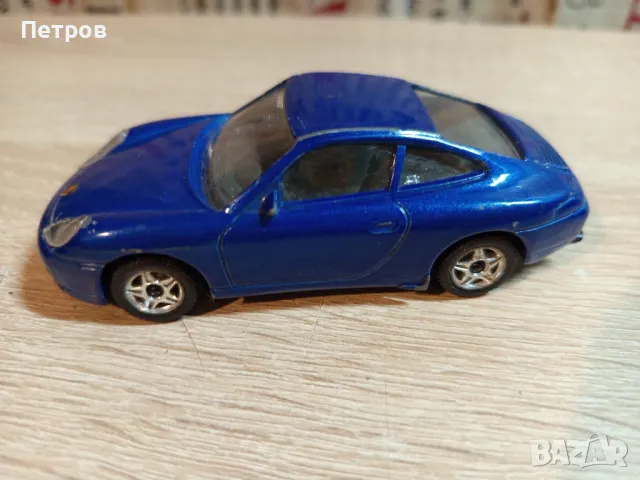 Porsche 911 Carrera 1:43