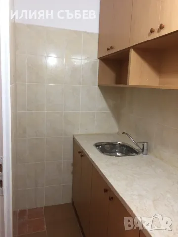 Отдавам обзаведена стая за жена, снимка 13 - Стаи под наем - 49966612