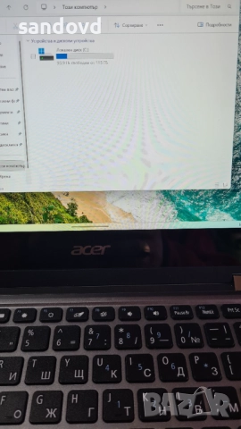 Разкошен коледен лаптоп ACER spin 1 sp111-32n цена 180лв, снимка 4 - Лаптопи за дома - 52837651