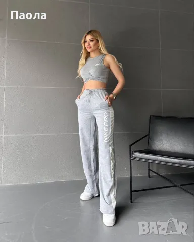 Дамски екип Nike, снимка 1