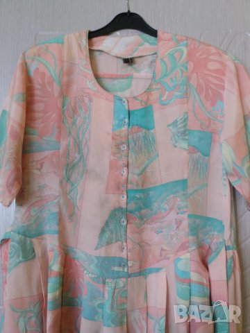 Лятна рокля с подплънки в раменете XL, снимка 2 - Рокли - 33345784