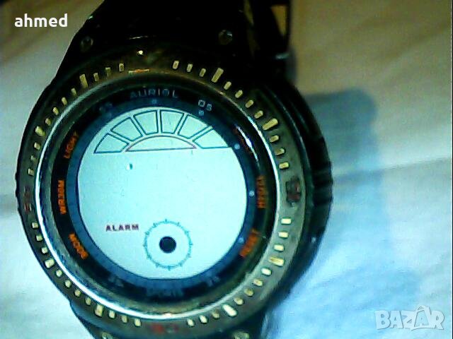 kрасив електронен 4асовник, снимка 1