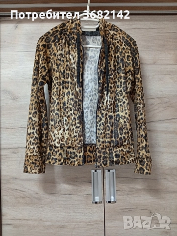 продавам дамско тигрово горнище , снимка 2 - Суичъри - 52632857