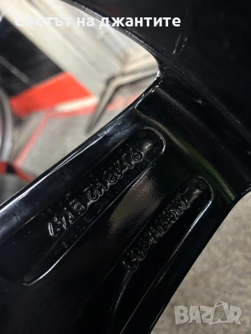 Джанти 18 Цола Mercedes E Klass W213 AMG Original , снимка 12 - Гуми и джанти - 53266207
