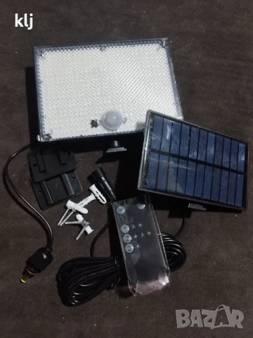 Външна соларна лампа с 400 лед, снимка 8 - Соларни лампи - 51388573