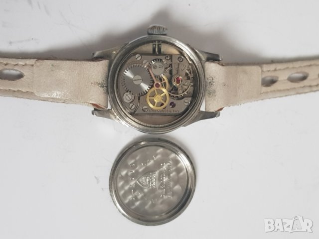 Дамски механичен часовник Tissot, снимка 6 - Антикварни и старинни предмети - 34932426