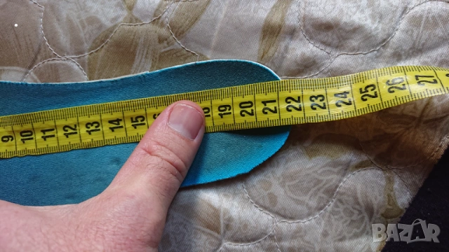 Детски футболни обувки стоножки Адидас номер 35, снимка 5 - Детски маратонки - 53498429