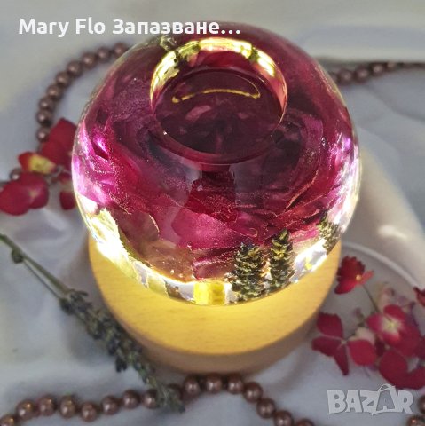 2 в 1 LED Лампа и Свещник от Епоксидна Смола с Изсушени Роза и Лавандула върху Дървена Основа, снимка 4 - Декорация за дома - 44067839