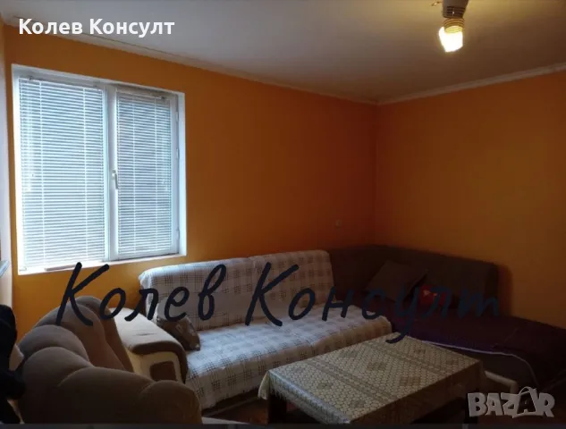 Продавам двуетажна къща в град Хасково,кв.Маледонски , снимка 10 - Къщи - 49831589