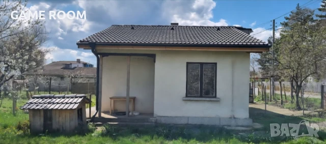 Къща  - вила в село средна Смолница на 9 км от Добрич , снимка 3 - Къщи - 51125788