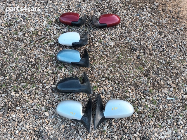 ляво и дясно огледало за хюндай и30 HYUNDAI I30, снимка 2 - Части - 49734343