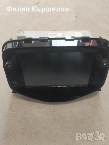 радио мултимедия тойота айго, снимка 2 - Радиокасетофони, транзистори - 53594275