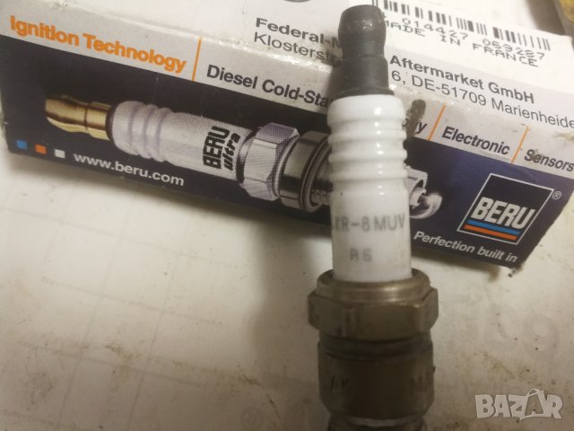 запалителна свещ BERU 14KR-8MUV, снимка 2 - Части - 27849620