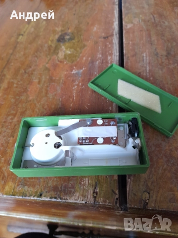 Стар часовник Ruhla Midimatic, снимка 5 - Антикварни и старинни предмети - 52946834