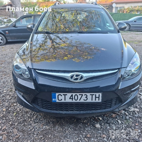 продавам hundai i30 1.6 комби фейстлифт