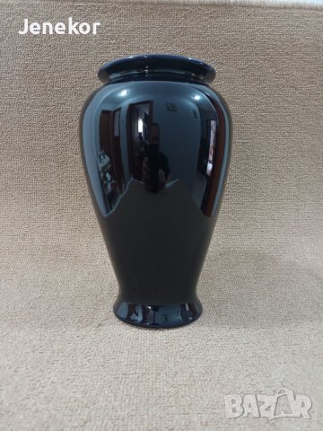 Порцеланова ваза. , снимка 3 - Антикварни и старинни предмети - 40719080