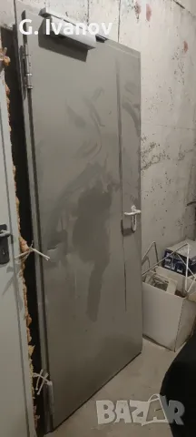 Продавам нови  Метални Противопожарни Врати за мазета складове вили, снимка 3 - Други - 43899714