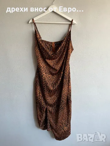 PrettyLittleThing елегантна сатенена леопардова рокля XL /EU 46, снимка 5 - Рокли - 33070228
