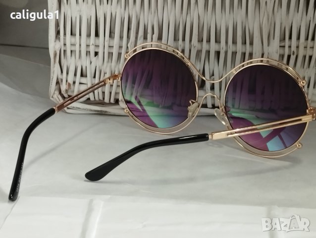 Слънчеви очила, дамски-Cal 4 големи , снимка 2 - Слънчеви и диоптрични очила - 35657914