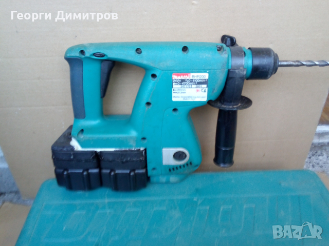 перфоратор Makita 28.8V ( 2х14.4V LXT) Li-Ion - SDS+ три функции, може  и зарядно и нови батерии, снимка 3 - Перфоратори - 29915408