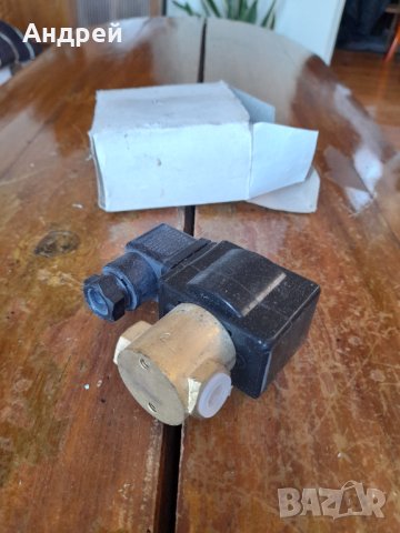 Стар Магнетвинтил, снимка 2 - Антикварни и старинни предмети - 43659543