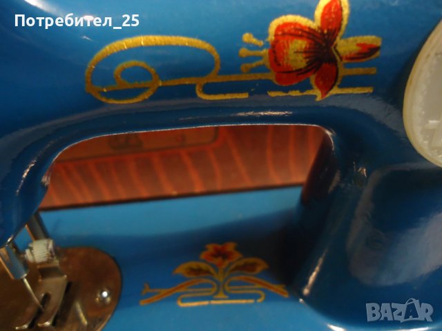 АНТИКВАРНА ИГРАЧКА-ШЕВНА МАШИНА, снимка 3 - Антикварни и старинни предмети - 43562751