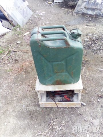 Желязна туба за бензин, снимка 2 - Аксесоари и консумативи - 40073038