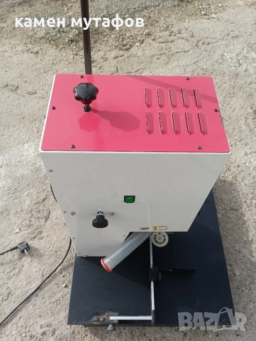 stago pb 2015 двушпинделна бормашина за хартия, снимка 5 - Друго - 52933114