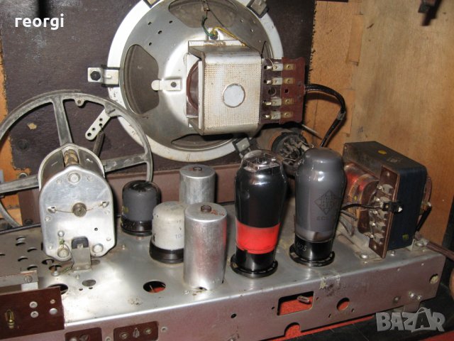 Радио-Телефункен -Супер 065 вк-1939г.-Германия, снимка 4 - Ресийвъри, усилватели, смесителни пултове - 33077524