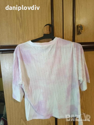 GUESS,оригинална еластична дамска тениска, снимка 2 - Тениски - 50812199