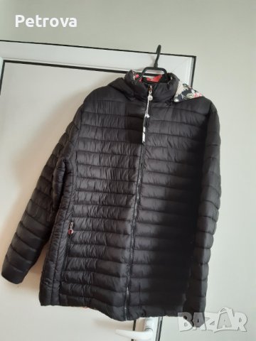 Ново дамско яке с две лица,черно и пъстро