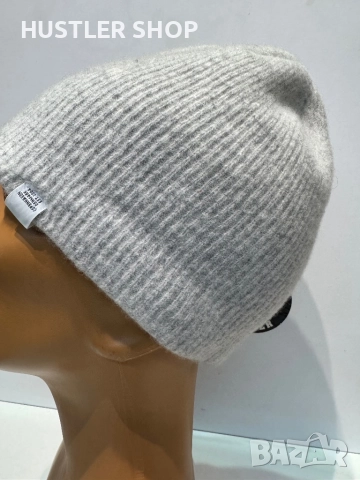 Дамска зимна шапка NORSE PROJECTS 100% вълна