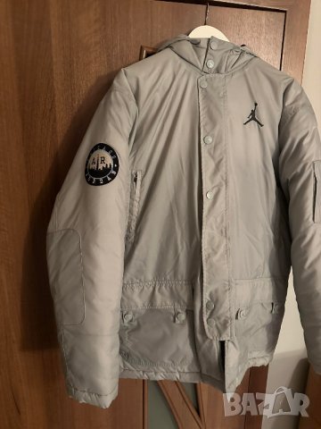 Nike Air Jordan  ретро-оригинално, снимка 2 - Якета - 43328772
