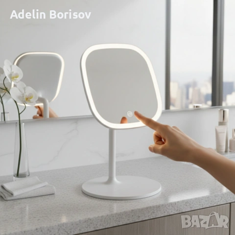 LED козметично огледало за грим Luigi Ferrero FR- 805M 20x20 cm, снимка 3 - Други - 53507020