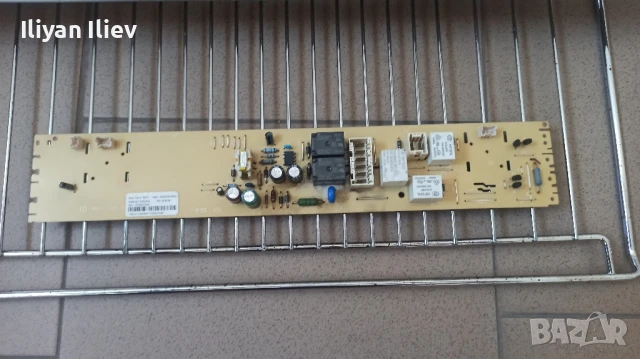 Фурна за вграждане INDESIT на части , снимка 7 - Печки, фурни - 50602642