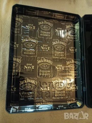 Тенекиена кутия от уиски JACK DANIELS. , снимка 3 - Колекции - 48518518