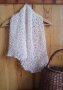 Ръчно изплетен шал с фина вълна в бяло, снимка 4