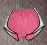 дамски шорти на Найк , снимка 1