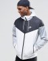 Nike Windrunner Jacket Яке ветровка, снимка 1 - Спортни дрехи, екипи - 39322974