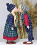 Комплект 2-ка порцеланови кукли “ Целувк”- 40 см , снимка 1 - Декорация за дома - 44857510