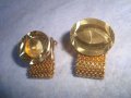 ДВЕ ЕДИНИЧНИ СТАРИ ПОЗЛАТЕНИ ВИНТИДЖ БУТОНЕЛИ РЯДЪК МОДЕЛ 22903, снимка 12